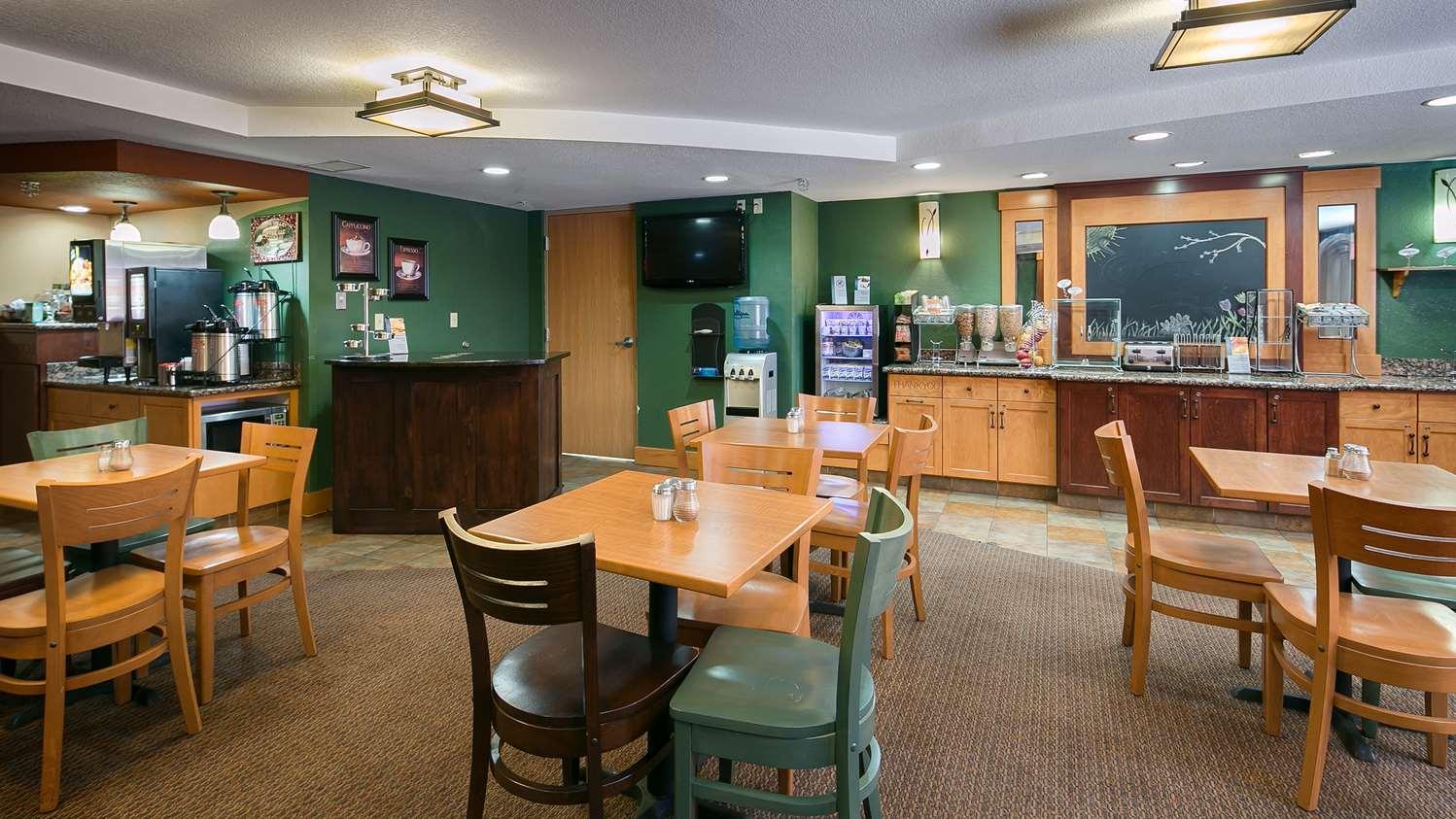 Best Western Plus Mccall Lodge And Suites Exterior foto